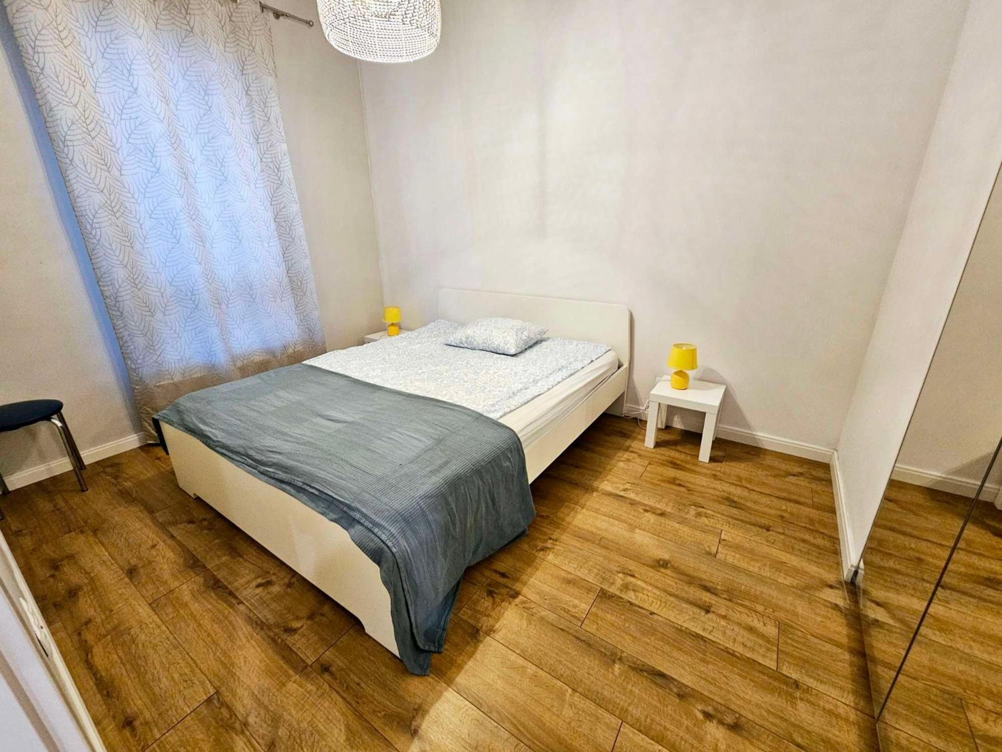 First -- Green Zoliborz Apartment 4 Warsawa Bagian luar foto